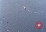 Standbild japanische Boot Okinawa Ryukyu Inseln, 1945, aus Sekunde 4 historischem Filmmaterial Videoclip 65675040488
