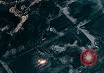 Standbild japanischen Anlagen an Land Okinawa Ryukyu Inseln, 1945, aus Sekunde 15 historischem Filmmaterial Videoclip 65675040489