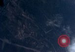 Standbild strafing Okinawa Ryukyu Inseln, 1945, aus Sekunde 4 historischem Filmmaterial Videoclip 65675040493
