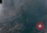 Standbild strafing Okinawa Ryukyu Inseln, 1945, aus Sekunde 20 historischem Filmmaterial Videoclip 65675040495