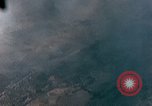 Standbild strafing Okinawa Ryukyu Inseln, 1945, aus Sekunde 22 historischem Filmmaterial Videoclip 65675040495