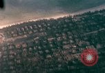 Standbild strafing Okinawa Ryukyu Inseln, 1945, aus Sekunde 29 historischem Filmmaterial Videoclip 65675040495