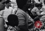 Immagine di Bronx meridionale negli anni '60 New York City USA, 1965, secondo 57 filmato di repertorio 65675040521