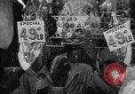 Immagine di Bronx meridionale negli anni '60 New York City USA, 1965, secondo 62 filmato di repertorio 65675040521