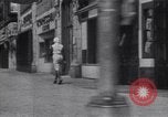 Standbild Einwohner der South Bronx South Bronx New York City USA, 1965, aus Sekunde 36 historischem Filmmaterial Videoclip 65675040522