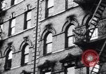 Standbild Einwohner der South Bronx South Bronx New York City USA, 1965, aus Sekunde 44 historischem Filmmaterial Videoclip 65675040522