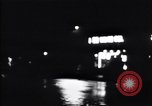 Standbild Nachtleben in South Bronx South Bronx New York City USA, 1965, aus Sekunde 34 historischem Filmmaterial Videoclip 65675040523