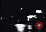 Standbild Nachtleben in South Bronx South Bronx New York City USA, 1965, aus Sekunde 35 historischem Filmmaterial Videoclip 65675040523