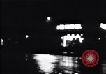 Standbild Nachtleben in South Bronx South Bronx New York City USA, 1965, aus Sekunde 36 historischem Filmmaterial Videoclip 65675040523