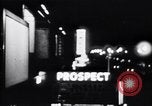 Standbild Nachtleben in South Bronx South Bronx New York City USA, 1965, aus Sekunde 58 historischem Filmmaterial Videoclip 65675040523