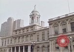 Standbild Polizei Hauptsitz New York City New York City USA, 1970, aus Sekunde 23 historischem Filmmaterial Videoclip 65675040528
