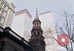Immagine di Il World Trade Center e San Paolo Cappella New York City USA, 1970, secondo 5 filmato di repertorio 65675040529