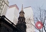 Immagine di Il World Trade Center e San Paolo Cappella New York City USA, 1970, secondo 14 filmato di repertorio 65675040529