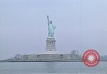 Standbild Freiheitsstatue New York City USA, 1970, aus Sekunde 7 historischem Filmmaterial Videoclip 65675040537