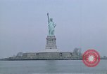 Standbild Freiheitsstatue New York City USA, 1970, aus Sekunde 14 historischem Filmmaterial Videoclip 65675040537