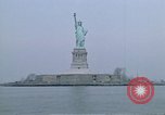 Standbild Freiheitsstatue New York City USA, 1970, aus Sekunde 15 historischem Filmmaterial Videoclip 65675040537