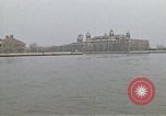 Standbild Freiheitsstatue New York City USA, 1970, aus Sekunde 60 historischem Filmmaterial Videoclip 65675040537
