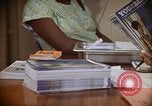 Image contraceptifs Kingston Jamaïque, 1972, de la seconde 23 séquences d'archives historiques vidéo 65675040548