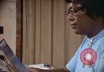 Image contraceptifs Kingston Jamaïque, 1972, de la seconde 32 séquences d'archives historiques vidéo 65675040548