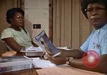 Image contraceptifs Kingston Jamaïque, 1972, de la seconde 35 séquences d'archives historiques vidéo 65675040548