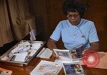 Image contraceptifs Kingston Jamaïque, 1972, de la seconde 50 séquences d'archives historiques vidéo 65675040548