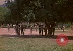 Image enfants en uniforme Kingston Jamaïque, 1972, de la seconde 43 séquences d'archives historiques vidéo 65675040551