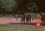 Image enfants en uniforme Kingston Jamaïque, 1972, de la seconde 57 séquences d'archives historiques vidéo 65675040551