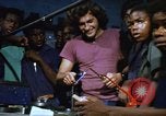 Image le soudage Kingston Jamaïque, 1972, de la seconde 9 séquences d'archives historiques vidéo 65675040552