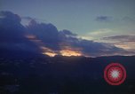 Image Vue du coucher de soleil Kingston Jamaïque, 1972, de la seconde 1 séquences d'archives historiques vidéo 65675040553