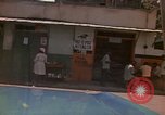 Image rues étroites Kingston Jamaïque, 1972, de la seconde 42 séquences d'archives historiques vidéo 65675040554