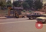 Image rue animée Montego Bay en Jamaïque, 1972, de la seconde 18 séquences d'archives historiques vidéo 65675040556