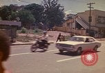 Image rue animée Montego Bay en Jamaïque, 1972, de la seconde 23 séquences d'archives historiques vidéo 65675040556