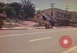 Image rue animée Montego Bay en Jamaïque, 1972, de la seconde 26 séquences d'archives historiques vidéo 65675040556