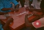 Image rue animée Montego Bay en Jamaïque, 1972, de la seconde 53 séquences d'archives historiques vidéo 65675040556