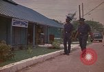 Image École de formation policière Montego Bay en Jamaïque, 1972, de la seconde 10 séquences d'archives historiques vidéo 65675040557