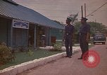 Image École de formation policière Montego Bay en Jamaïque, 1972, de la seconde 13 séquences d'archives historiques vidéo 65675040557