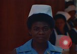 Image infirmière jamaïcaine Jamaïque, 1972, de la seconde 27 séquences d'archives historiques vidéo 65675040559
