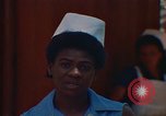Image infirmière jamaïcaine Jamaïque, 1972, de la seconde 33 séquences d'archives historiques vidéo 65675040559
