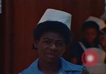 Image infirmière jamaïcaine Jamaïque, 1972, de la seconde 42 séquences d'archives historiques vidéo 65675040559