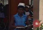 Image infirmière jamaïcaine Jamaïque, 1972, de la seconde 52 séquences d'archives historiques vidéo 65675040559