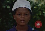 Image infirmière jamaïcaine Jamaïque, 1972, de la seconde 37 séquences d'archives historiques vidéo 65675040561