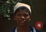Image infirmière jamaïcaine Jamaïque, 1972, de la seconde 9 séquences d'archives historiques vidéo 65675040562