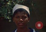 Image infirmière jamaïcaine Jamaïque, 1972, de la seconde 39 séquences d'archives historiques vidéo 65675040562