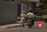 Image Housecraft training centre Jamaïque, 1972, de la seconde 27 séquences d'archives historiques vidéo 65675040563
