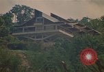 Image des immeubles de grande hauteur Jamaïque, 1972, de la seconde 13 séquences d'archives historiques vidéo 65675040564
