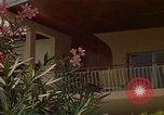 Image des immeubles de grande hauteur Jamaïque, 1972, de la seconde 55 séquences d'archives historiques vidéo 65675040564