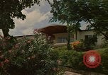 Image des immeubles de grande hauteur Jamaïque, 1972, de la seconde 61 séquences d'archives historiques vidéo 65675040564
