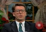 Standbild Terrance Burke United States USA, 1989, aus Sekunde 16 historischem Filmmaterial Videoclip 65675040568