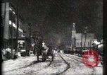 Standbild Brennen von Standard Oil Tanks Bayonne New Jersey USA, 1900, aus Sekunde 8 historischem Filmmaterial Videoclip 65675040579