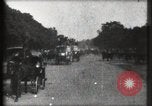 Image Champs Elysees Paris France, 1900, de la seconde 6 séquences d'archives historiques vidéo 65675040580